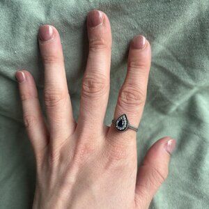 Sterling Silver Pear-Shaped Blue Gemstone Ring (Size 8/8.5)